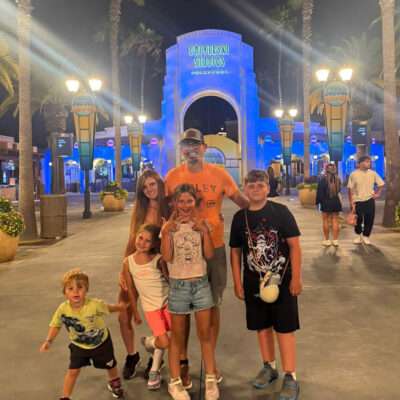 We Survived Two Days At Universal Studios as a Family of 6